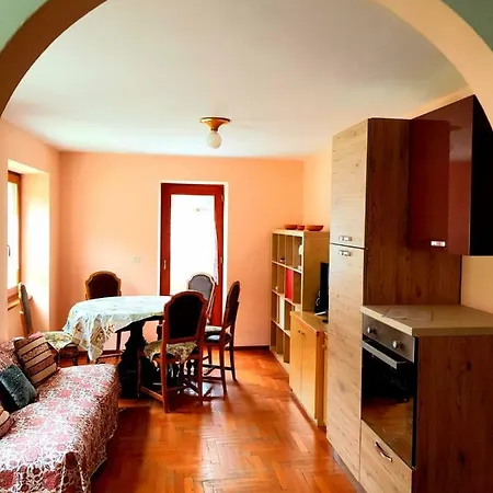 La Maison Des Alpes アパート
